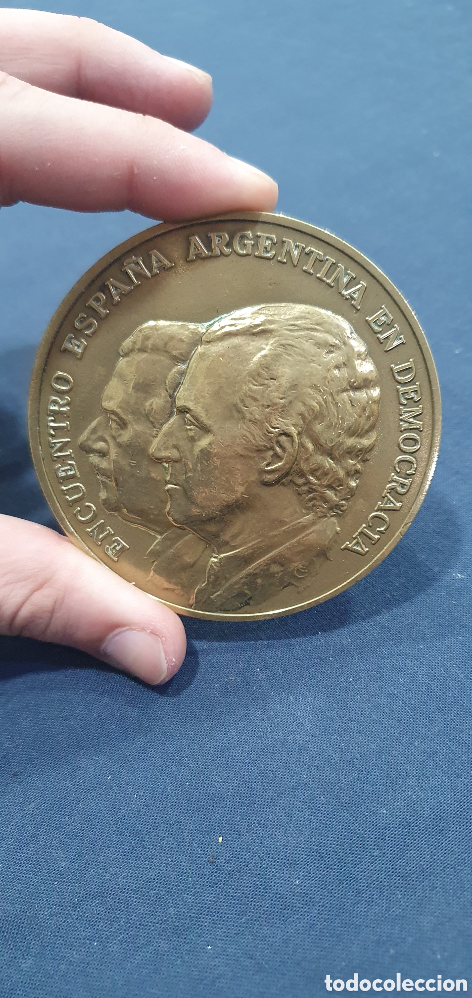 Trofeos y medallas: Medallon bronce Encuentro Espa&ntilde;a Argentina. (L120)