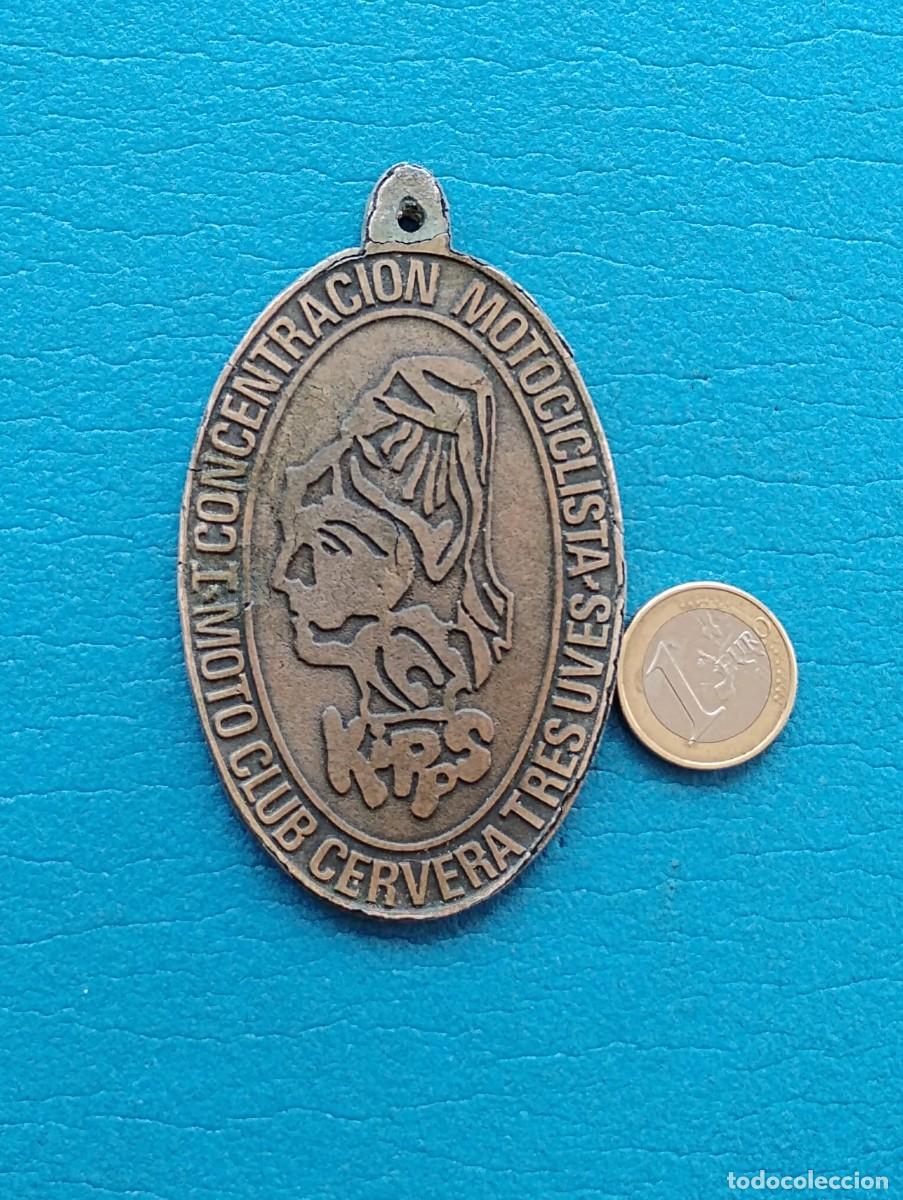 Trofeos y medallas: MEDALLA CONCENTRACION MOTOCICLISTA - MOTO CLUB CERVERA TRES UVES - 8-9/10/77