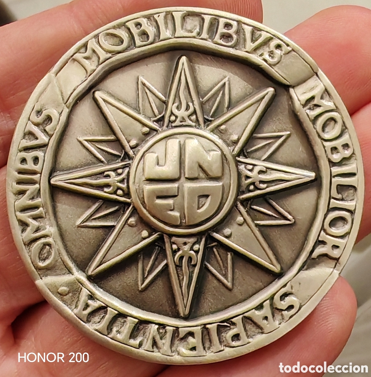 Trofeos y medallas: Medalla - 20 Aniversario de la UNED - 72 gramos plata 930 ml.