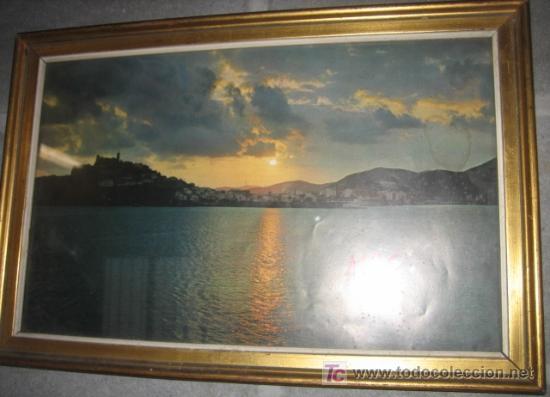 Otros objetos de arte: Cuadro con l&aacute;mina de paisaje, 31 x 45 cms - Foto 1