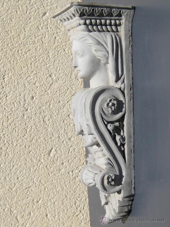 Otros objetos de arte: Cari&aacute;tide de cemento - Foto 4
