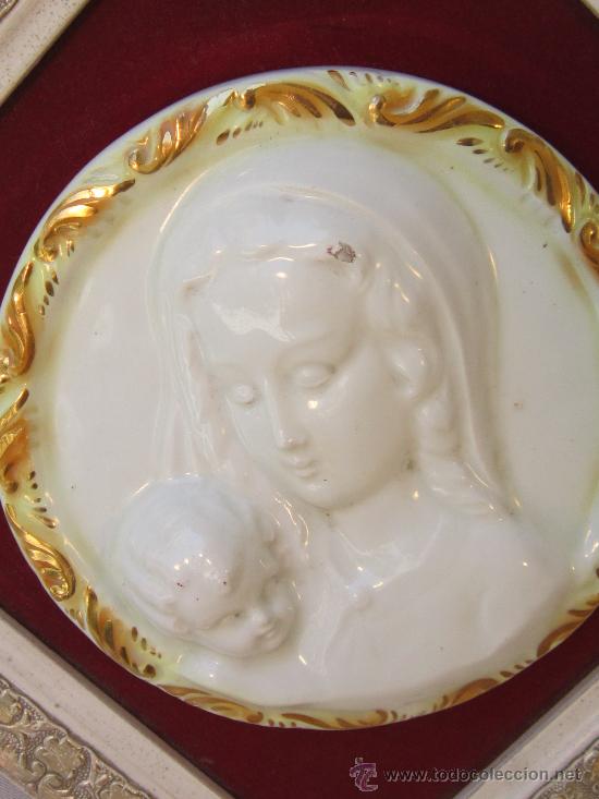 Otros objetos de arte: CUADRO DE VIRGEN CON NI&Ntilde;O EN PORCELANA - Foto 2