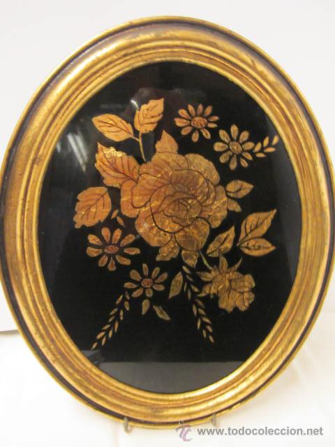 Otros objetos de arte: CUADRO OVALADO PINTADO AL ORO FINO - Foto 1