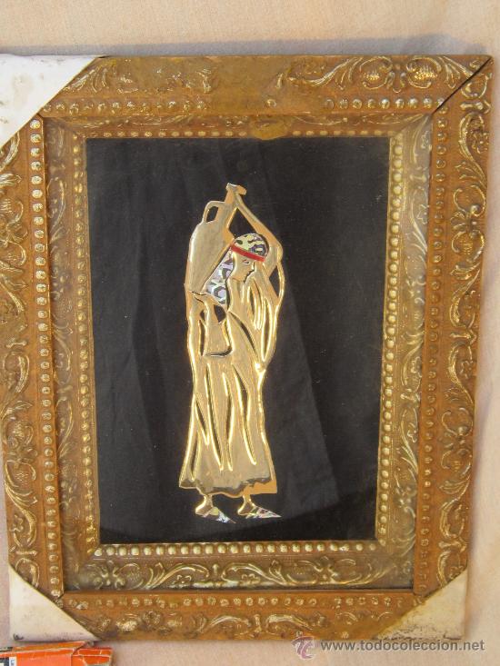 Otros objetos de arte: CUADRO CON FIGURA BA&Ntilde;ADA EN ORO - Foto 1