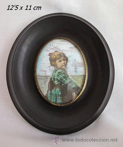Otros objetos de arte: MARQUITO OVAL DE BAQUELITA ANTIGUO - Foto 1