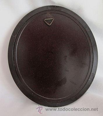 Otros objetos de arte: MARQUITO OVAL DE BAQUELITA ANTIGUO - Foto 2
