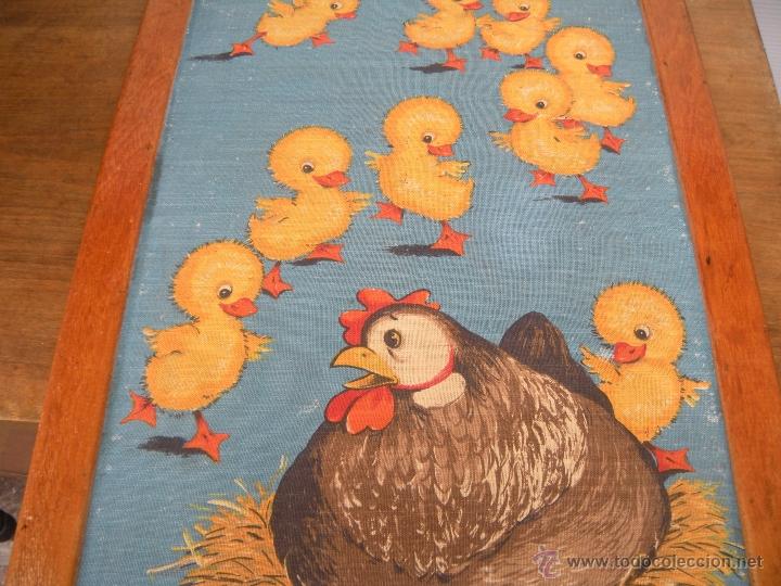 Otros objetos de arte: CUADRO DE GALLINA CON POLLUELOS - Foto 2