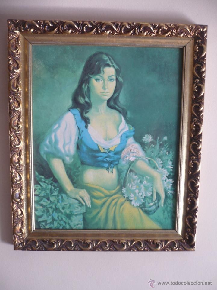 Otros objetos de arte: CUADRO DE MUJER SENTADA CON CANASTO CON CA&Ntilde;A COLOR ORO. - Foto 2