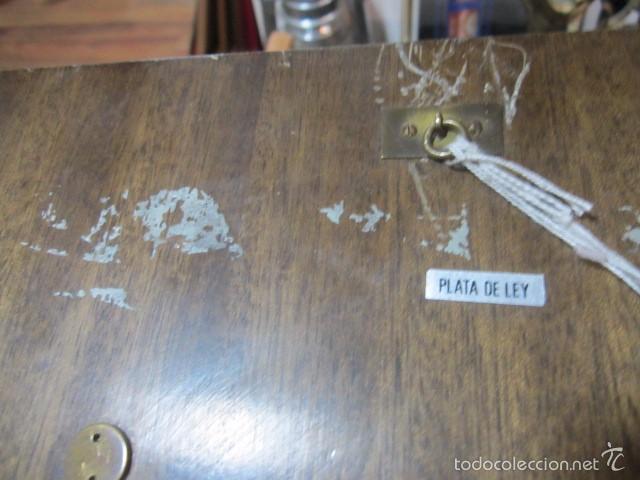 Otros objetos de arte: Esmalte con cuadro de Vel&aacute;zquez, enmarcado en plata y madera. - Foto 8