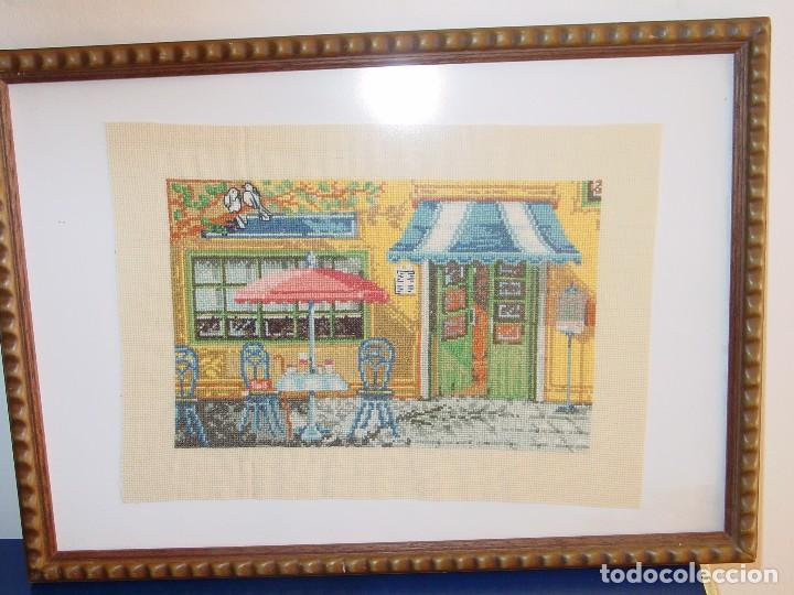 Otros objetos de arte: Bonito cuadro en punto de cruz - Foto 1