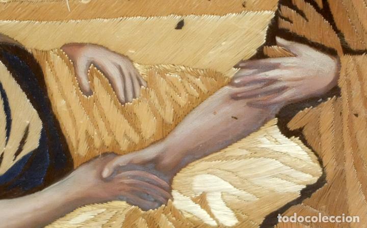 Otros objetos de arte: COMPOSICI&Oacute;N BORDADA Y PINTADA SOBRE SEDA DEL SIGLO XIX. - Foto 11