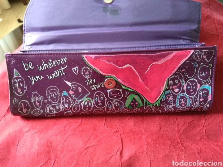 Otros objetos de arte: CARTERA pintada a mano - Foto 5