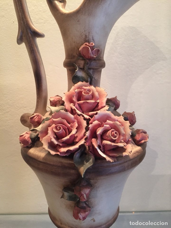 Otros objetos de arte: Espectacular jarra de capodimonti - Foto 2