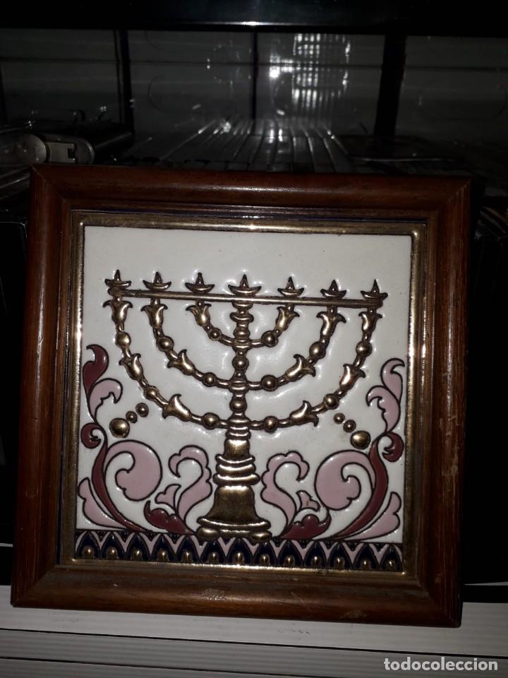 Otros objetos de arte: Candelabro kabalistico . Hace 16x16cms. - Foto 1