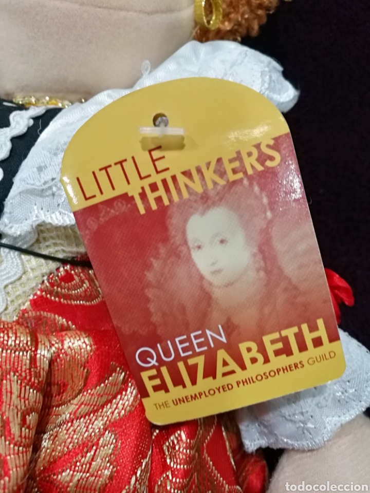 Otros objetos de arte: Elizabeth I Little Thinker Doll - Foto 3