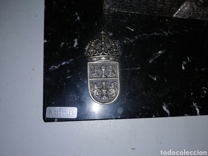 Otros objetos de arte: Muralla de Lugo en plata sobre m&aacute;rmol - Foto 2