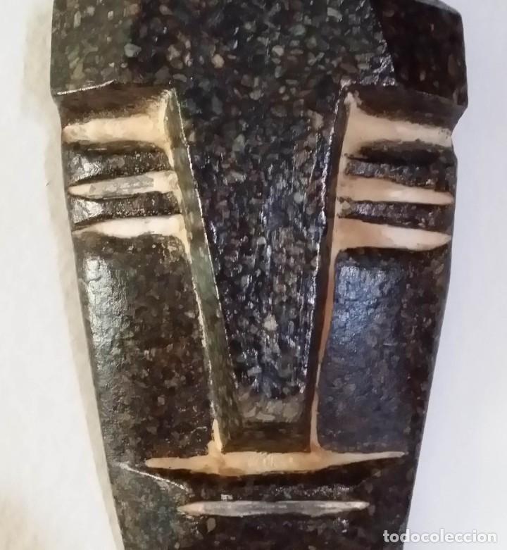 Otros objetos de arte: Mascara protectora maternidad - Foto 1