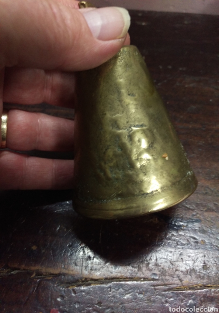 Otros objetos de arte: ANTIGUA CAMPANA DE BRONCE S. XIX - Foto 2