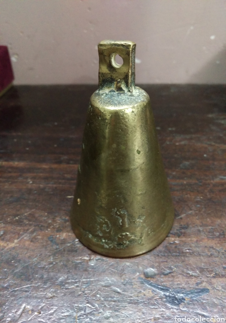 Otros objetos de arte: ANTIGUA CAMPANA DE BRONCE S. XIX - Foto 3
