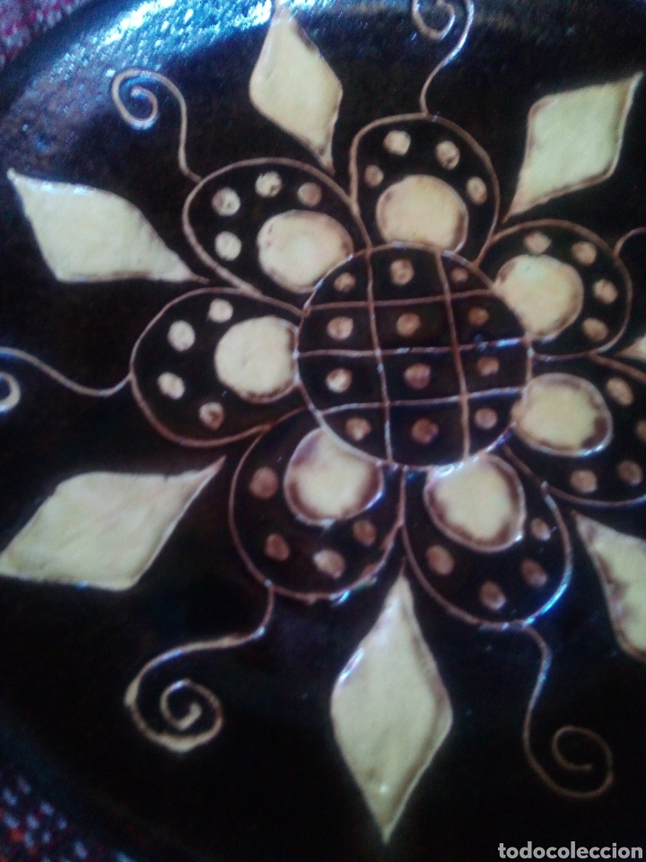 Otros objetos de arte: Plato de Priego Eusebio Parra - Foto 2