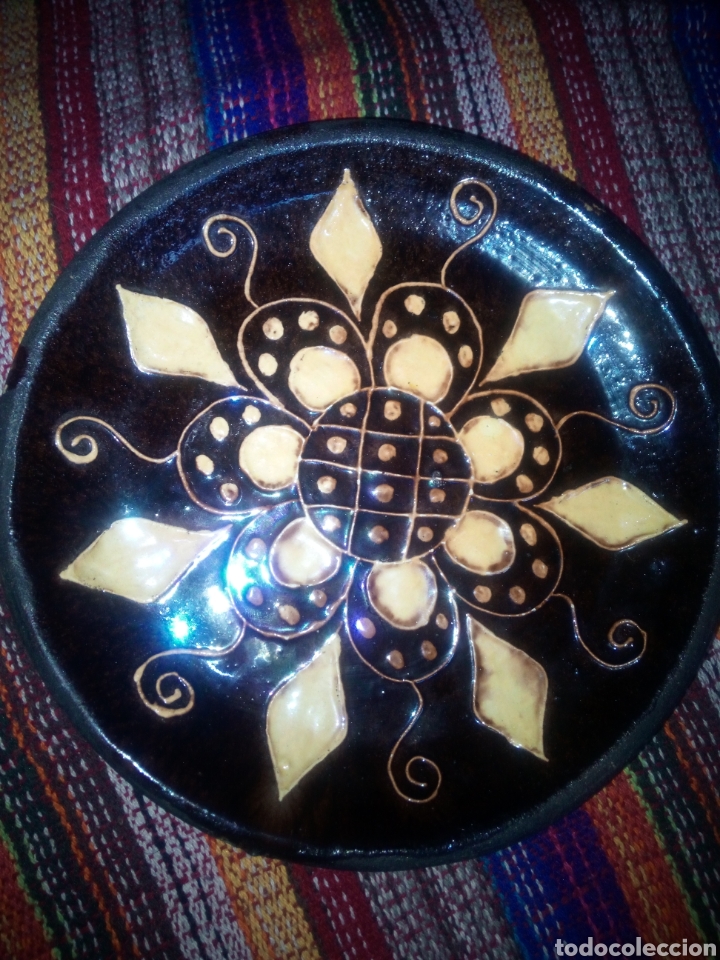 Otros objetos de arte: Plato de Priego Eusebio Parra - Foto 1