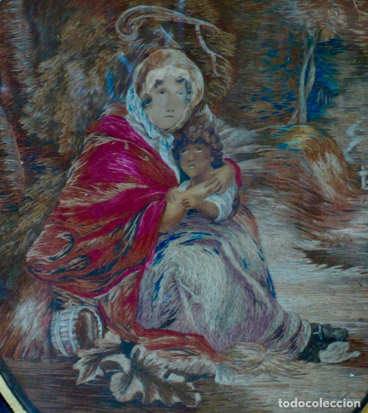 Otros objetos de arte: bordado en seda: maternindad en el bosque - Foto 3