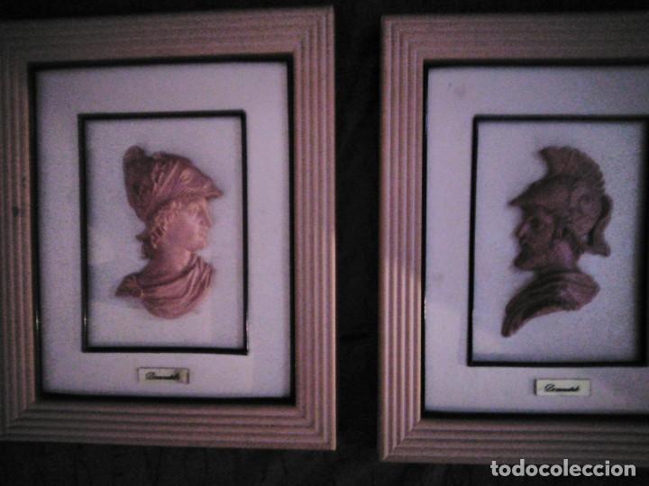 Otros objetos de arte: Dos cuadros en relieve. - Foto 11