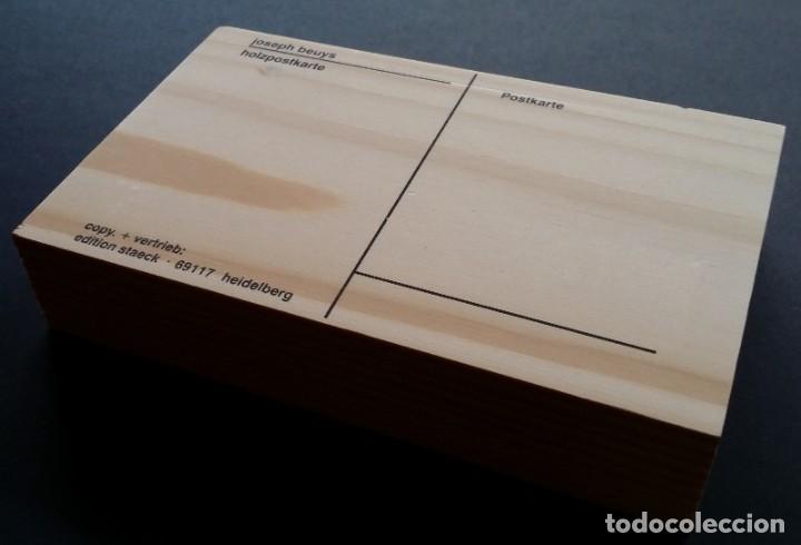 Otros objetos de arte: Joseph Beuys HOLZPOSTKARTE - Foto 4