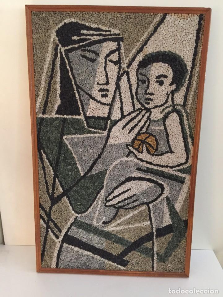 Otros objetos de arte: VIRGEN CON NI&Ntilde;O MOSAICO 1950 - Foto 1
