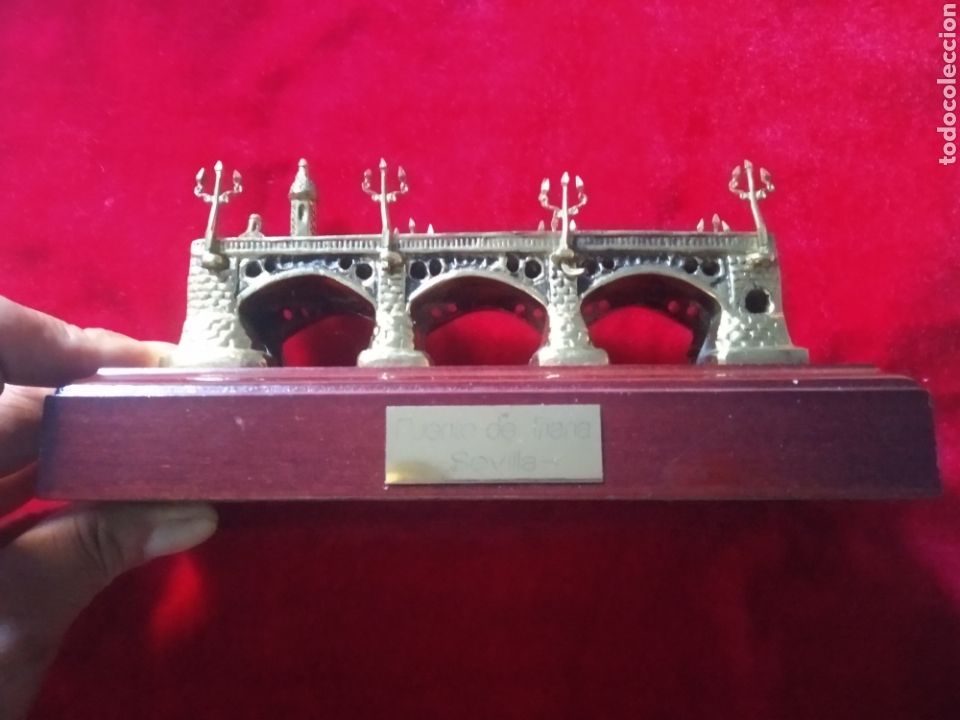 Otros objetos de arte: Escultura Puente Triana - Foto 1