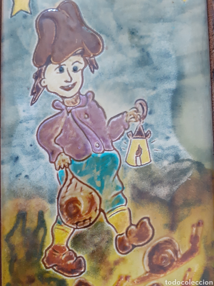Otros objetos de arte: Dos azulejos con dibujo, enmarcado con marco de corcho. - Foto 5