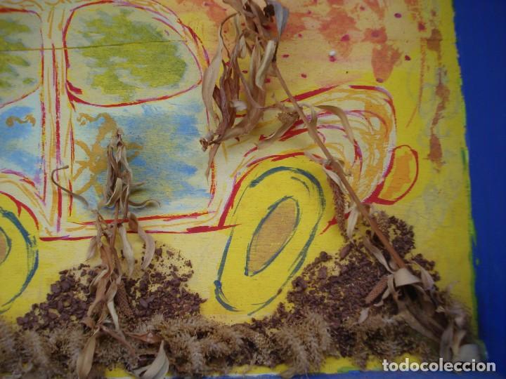 Otros objetos de arte: CUADRO SOBRE MADERA TECNICAS MIXTAS FIRMADO - Foto 2