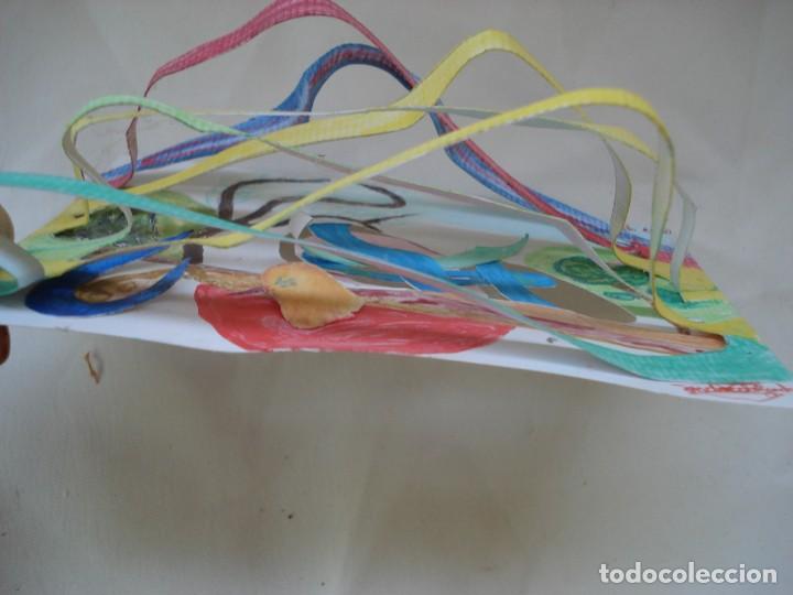 Otros objetos de arte: CUADRO SOBRE PAPEL TECNICAS MIXTAS FIRMADO - Foto 2