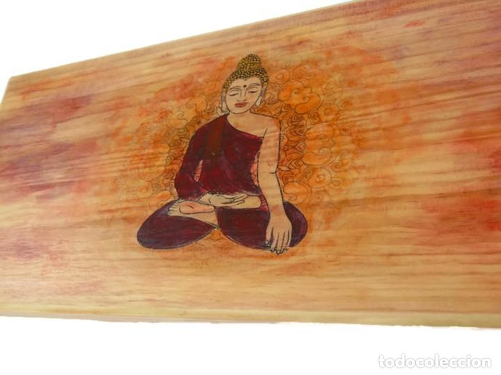 Otros objetos de arte: banco de meditacion pintado a mano buda - Foto 2