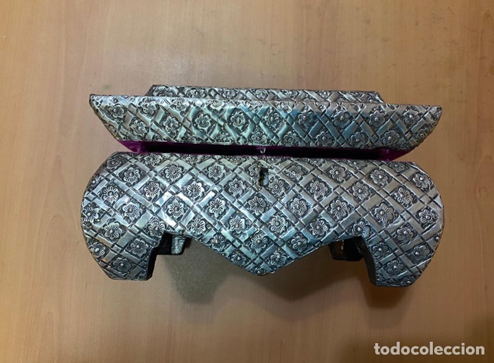 Otros objetos de arte: Caja de Plata y madera - Foto 2