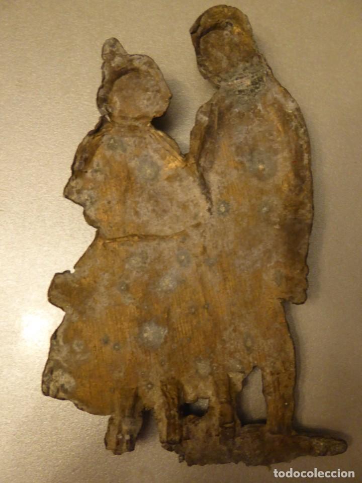 Otros objetos de arte: Pareja de falleros en bronce - Foto 2