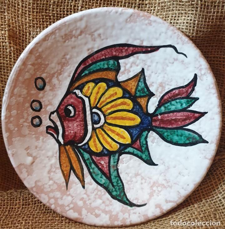 Otros objetos de arte: Juego de tres platos cer&aacute;micos &rdquo;peces&rdquo; - Foto 1