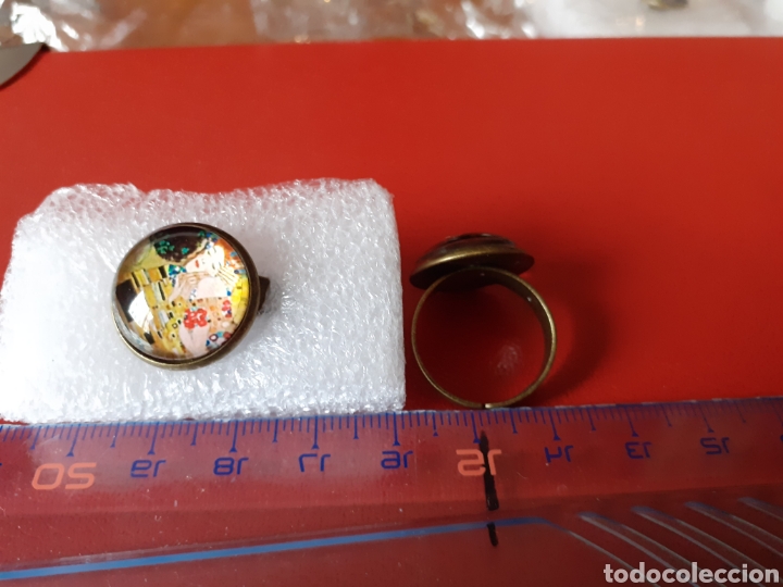 Otros objetos de arte: Anillo y marcapaginas klimt el beso - Foto 1
