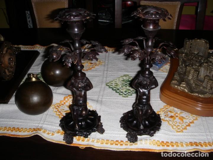 Otros objetos de arte: PRECIOSOS CANDELABROS DE BRONCE - Foto 1