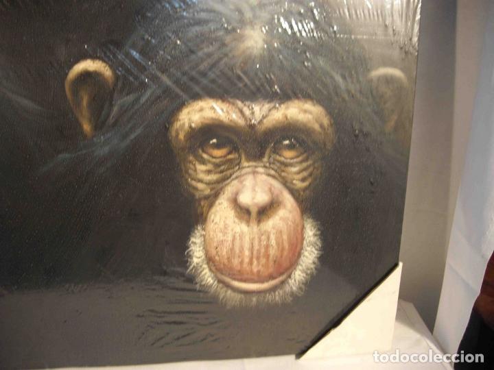 Otros objetos de arte: OLEO SOBRE LIENZO 3 CHIMPANCES - Foto 4