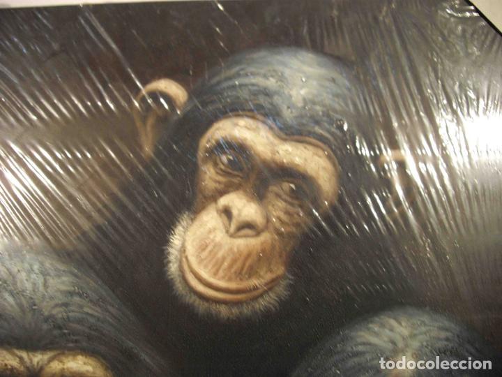 Otros objetos de arte: OLEO SOBRE LIENZO 3 CHIMPANCES - Foto 5