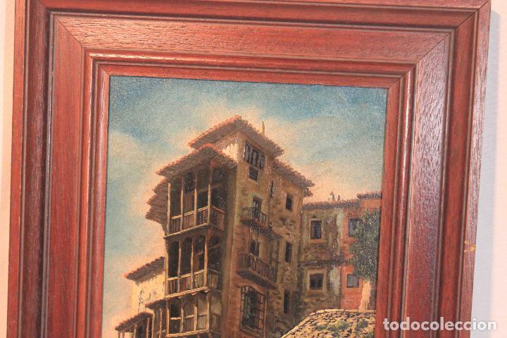 Otros objetos de arte: CUADRO OLEO SOBRE TABLA CASAS COLGADAS - Foto 2