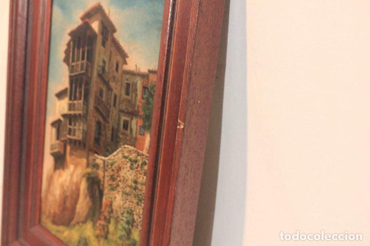 Otros objetos de arte: CUADRO OLEO SOBRE TABLA CASAS COLGADAS - Foto 6