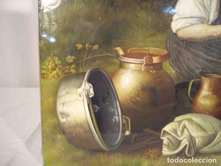 Otros objetos de arte: OLEO SOBRE TABLA FABRICANDO MENAJE - Foto 4