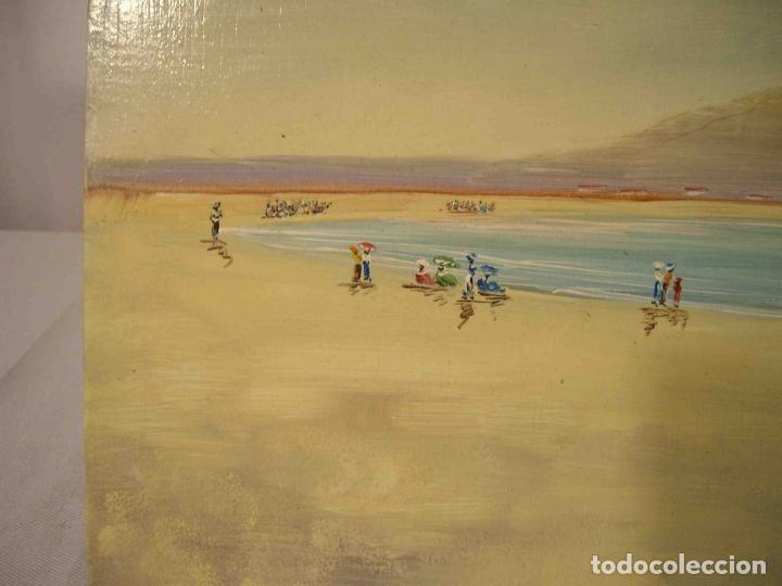 Otros objetos de arte: OLEO SOBRE TABLA DIA DE PLAYA 4 - Foto 2