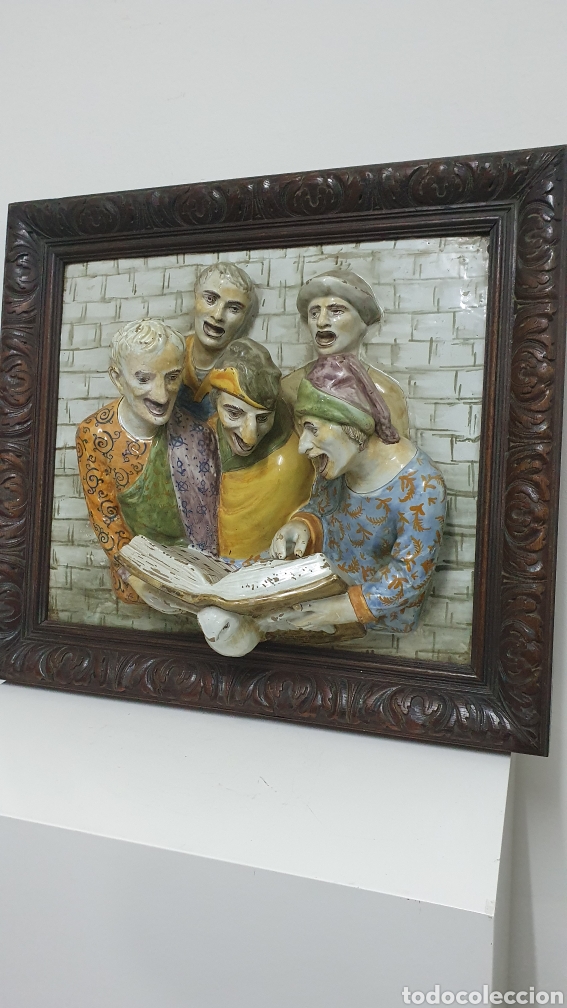 Otros objetos de arte: Cuadro placa de porcelana en relieve S XIX. - Foto 2