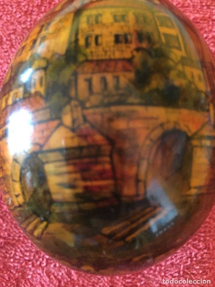 Otros objetos de arte: Huevo de madera de PRAGA - Foto 2