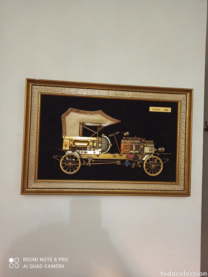 Otros objetos de arte: Cuadro Chrysler 1908 de piezas de R&aacute;dio - Foto 1