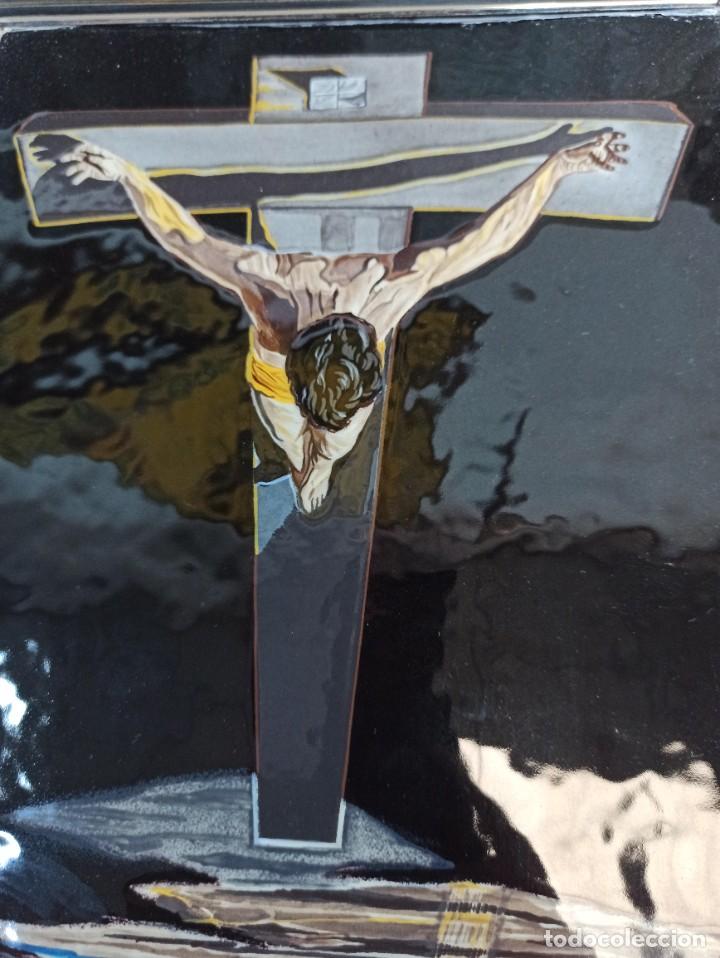 Otros objetos de arte: Cristo de Dal&iacute;. Esmalte al fuego. AR - Foto 3