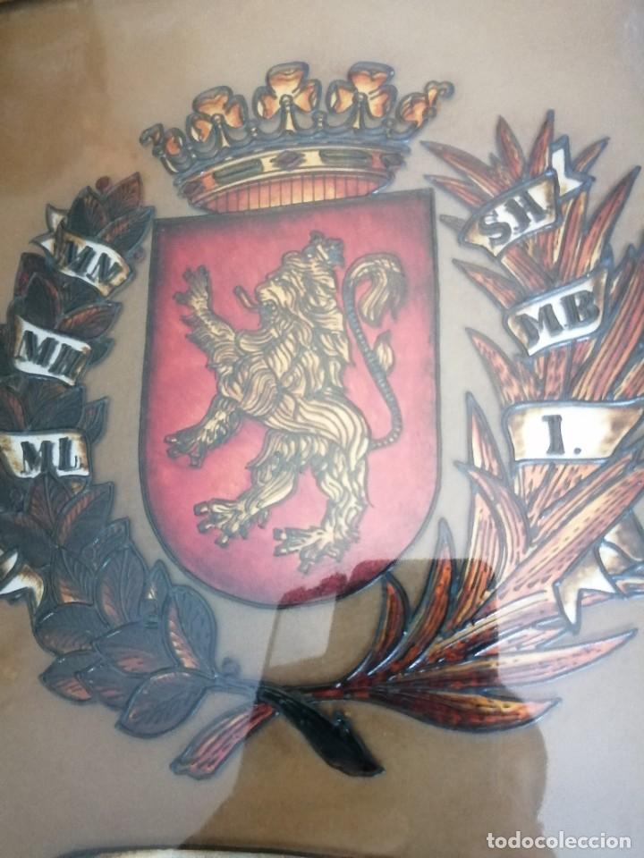 Otros objetos de arte: CUADRO DEL ESCUDO DEL REAL ZARAGOZA EN ESMALTE - Foto 2